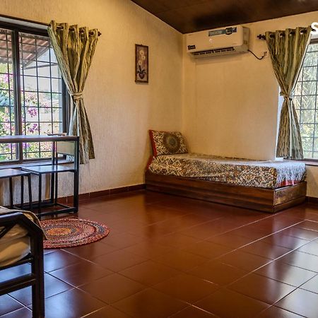 Nysa Villa & Homestay By Stayatlas Igatpuri Esterno foto