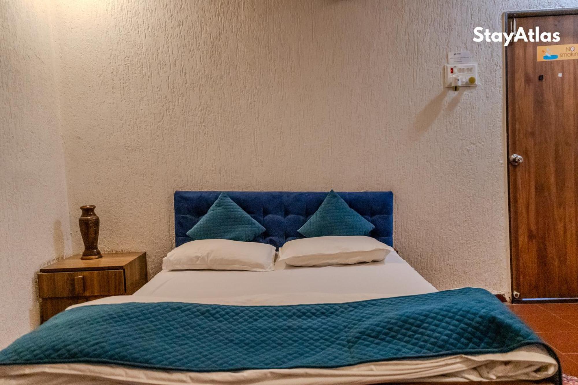 Nysa Villa & Homestay By Stayatlas Igatpuri Esterno foto