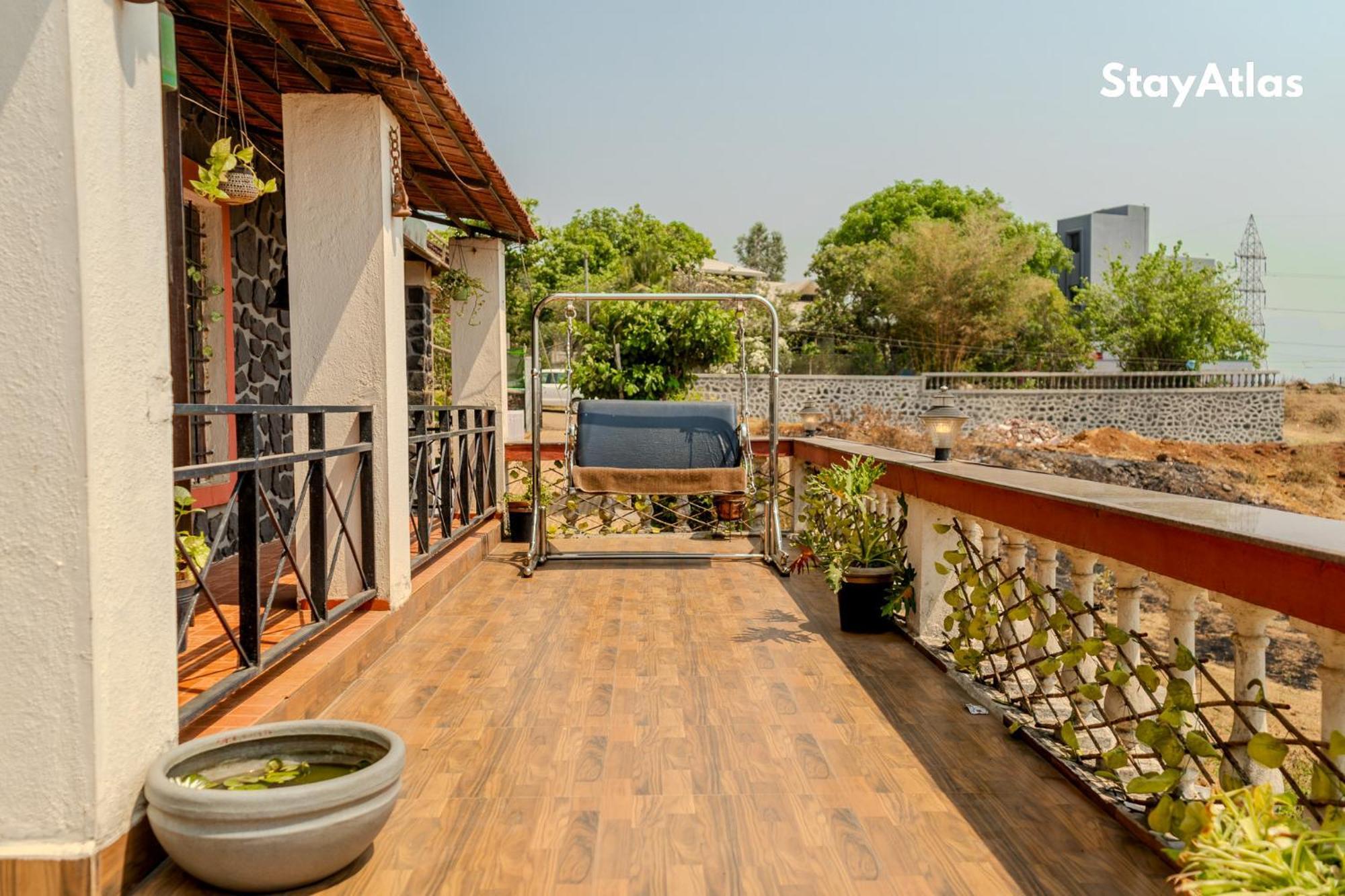 Nysa Villa & Homestay By Stayatlas Igatpuri Esterno foto